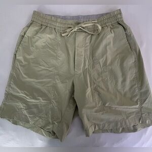 Men’s Lululemon ABC Shorts Size Large (Olive) (No Liner)